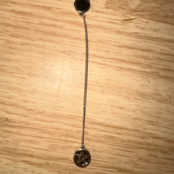 KILLSTAR GOTHIC 2 BLACK ONYX & PENTAGRAM NECKLACE W/ SILVER CHAIN - BRAND NEW! - Picture 7 of 12